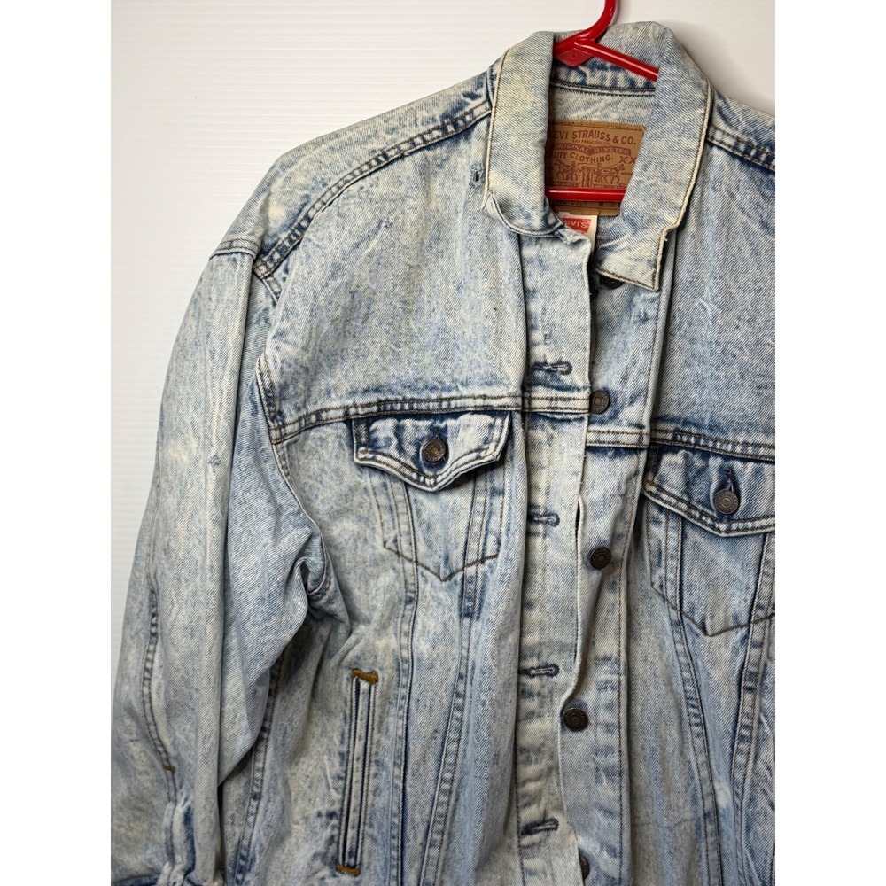 VTG LEVIS Acid Wash Denim Trucker Jacket USA Distressed Rips Women Medium Casual - Picture 10 of 16